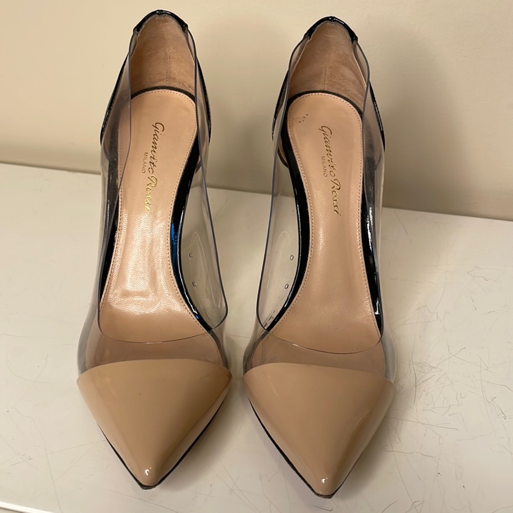 Gianvito Rossi Black & Nude Patent PVC Pumps Sz 38